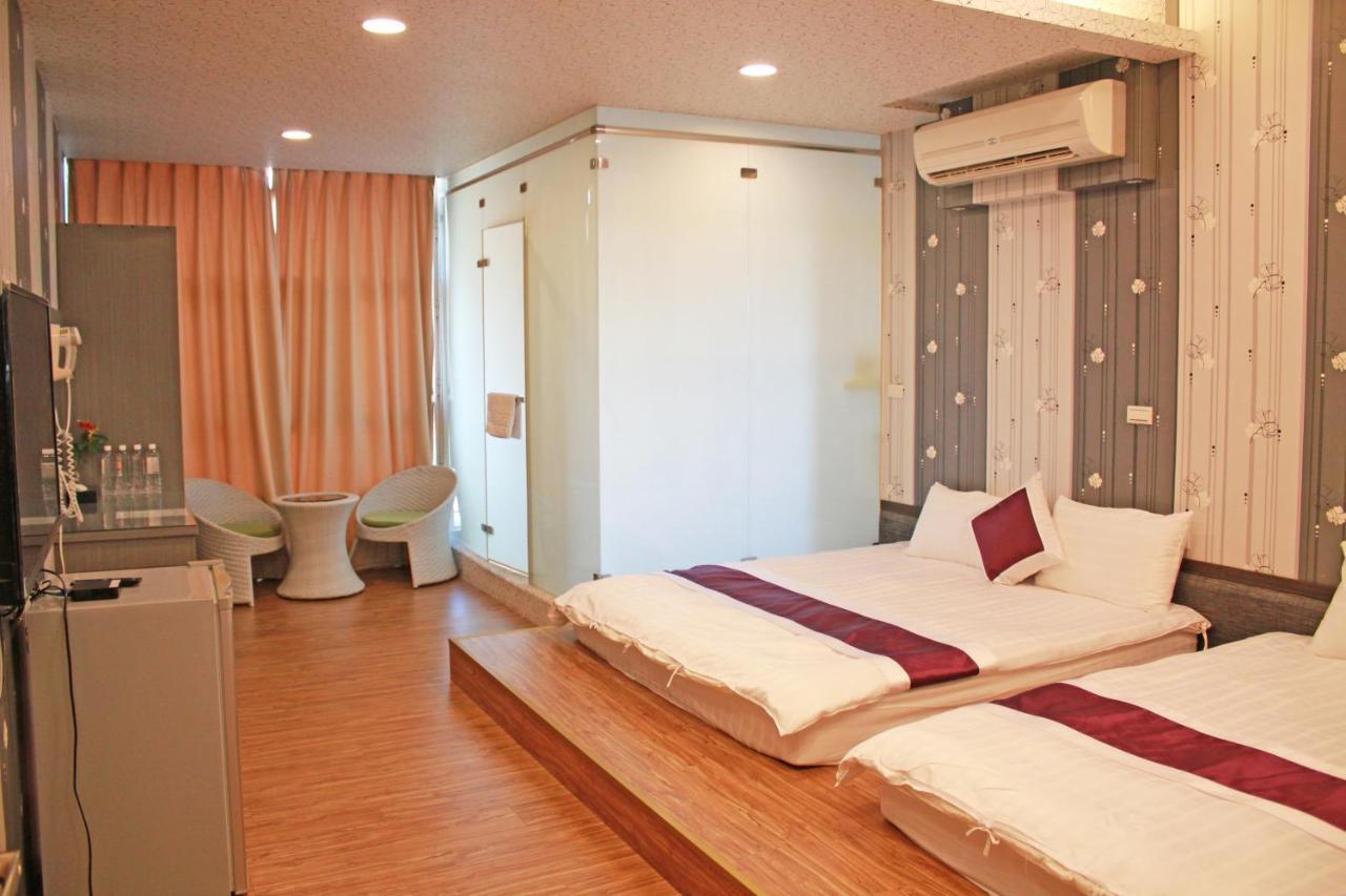 Wind Town Guest House Старе місто Хенчун Екстер'єр фото